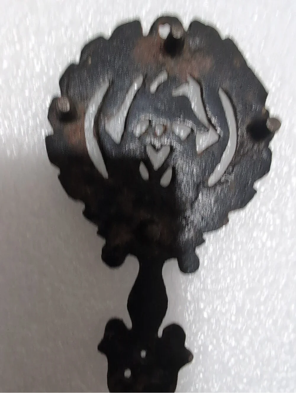 Art Smithy black cast iron small eagle heart  trivet wall hanging